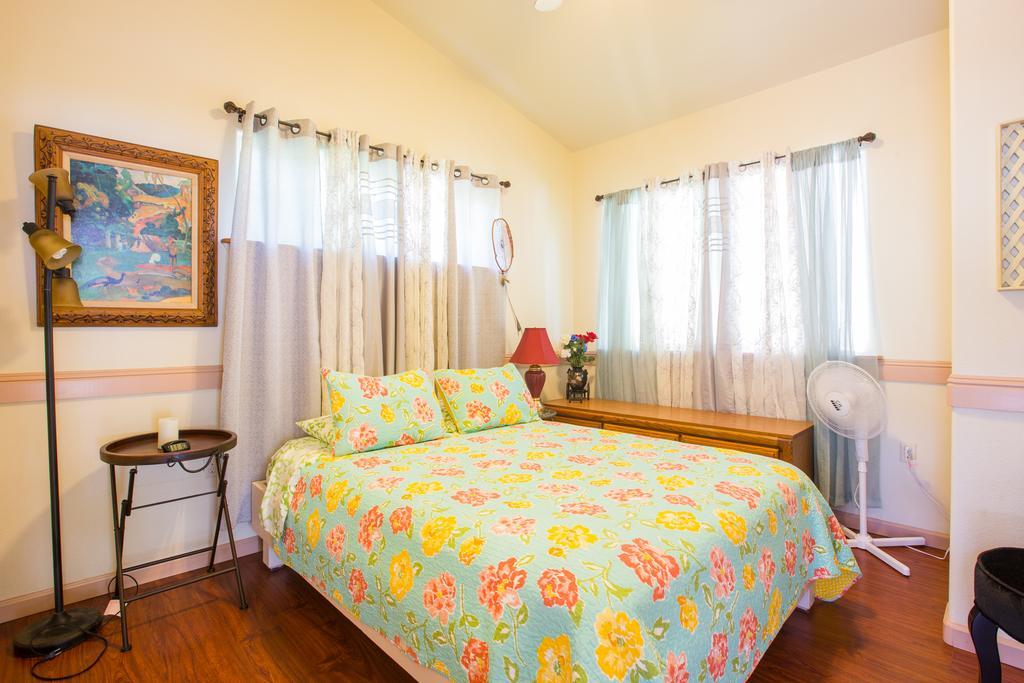 The Dolphin At Holiday home Kehena